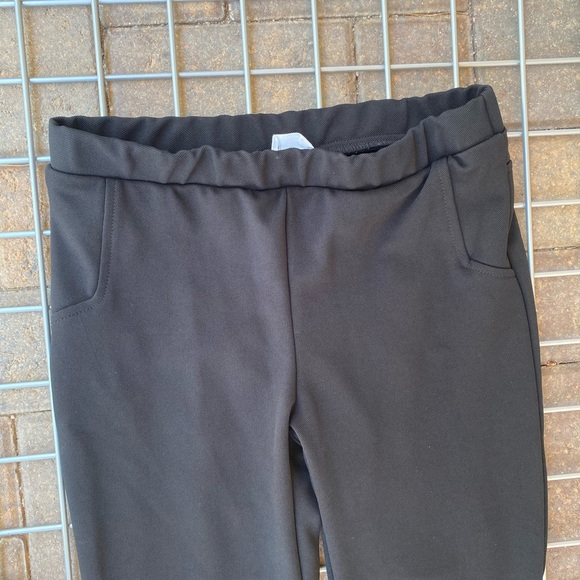 Juniors Black Casual Dress Pants - Picture 4 of 6
